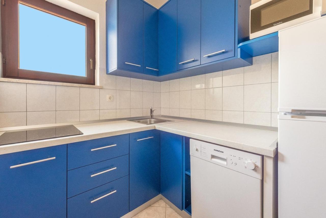 Apartments Ivana-Mira 奥库格哥恩基 外观 照片